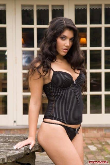 Top Indian pornstars XXXBios - Indian porn star Leah Jaye - Indian/British pornstar Leah Jaye pics - Leah Jaye in sexy black pinstripe lingerie sfw pics