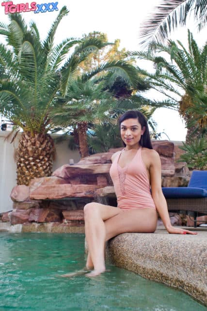 Valentina Mia XXXBios - Valentina Mia by the pool in a pink swimsuit - TS Valentina Mia porn pics