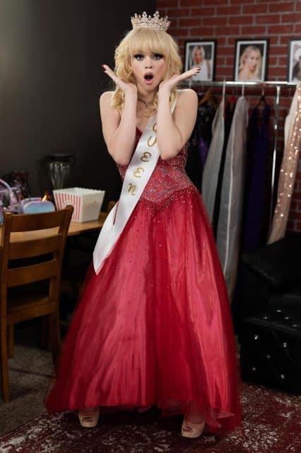 Kate Zoha XXXBios - Hottest petite all natural blonde TS pornstar Kate Zoha in sexy floor length red gown, gold tiara and high heels - Pageant Queens Fuck For The Crown Trans Angels Kate Zoha porn pics sfw