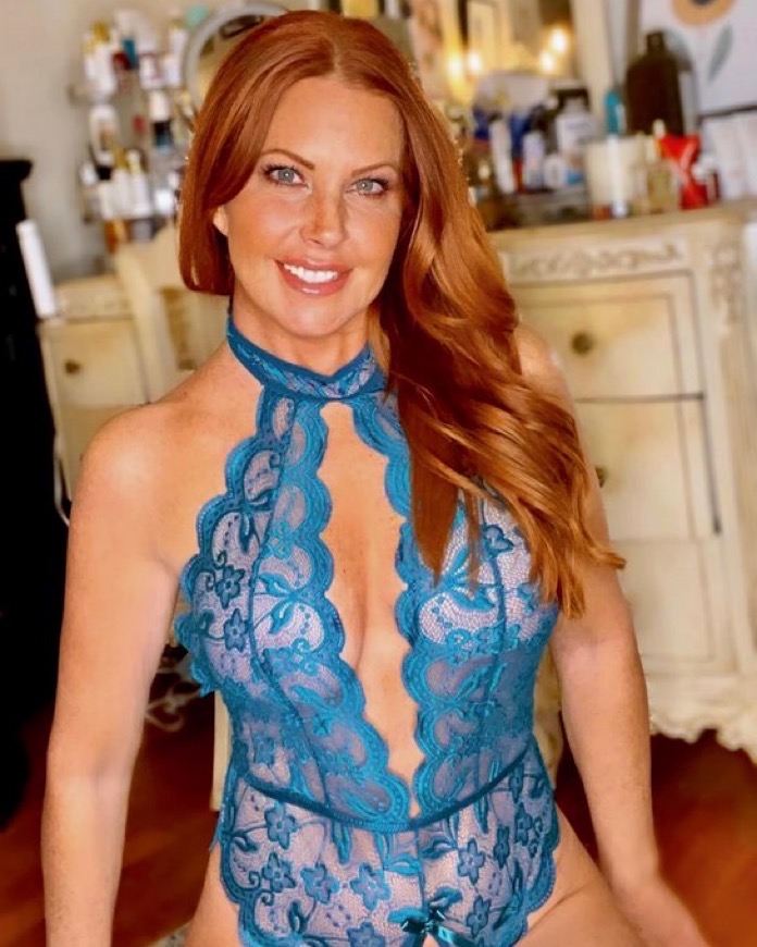 Mrs Robinson XXXBios - Tallest busty all natural redhead MILF Mrs Robinson in sexy light blue lacy lingerie and choker - FanCentro Mrs Robinson porn pics sfw