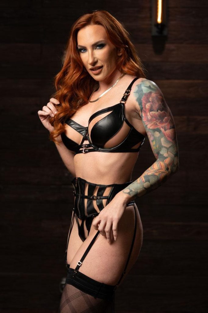 Top 20 Whipped Ass Pornstars XXXBios - Hottest Whipped Ass pornstar Sophia Locke porn pics sfw